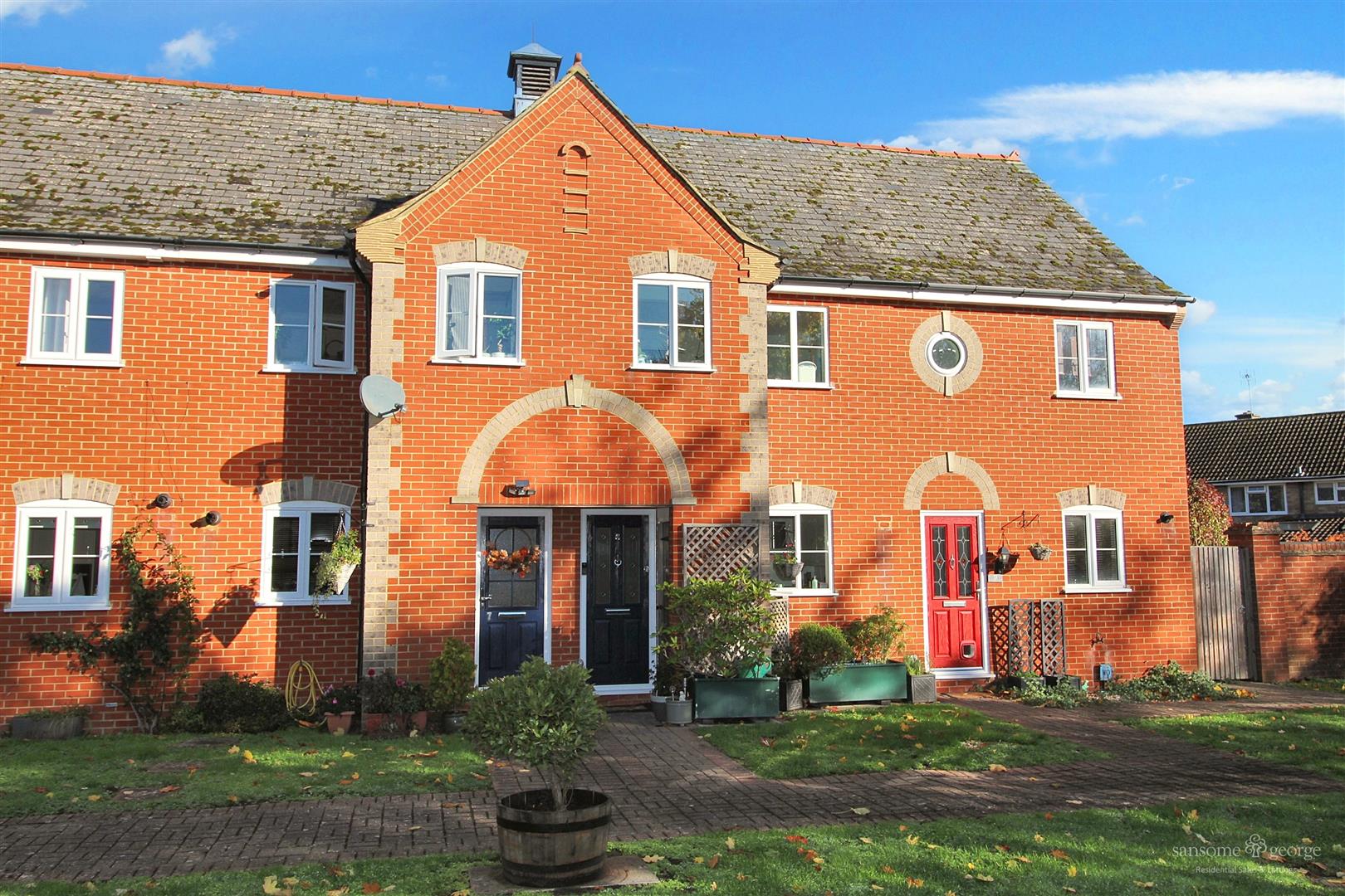 2 bed property in The Old Lane, Reading